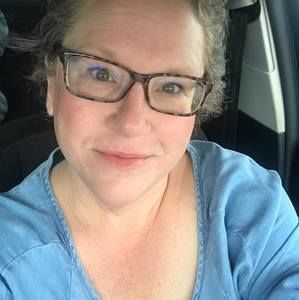 Meet your Posher, Auralee